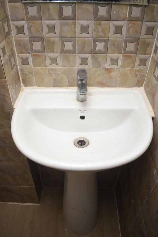 Hotel Jaypee Inn Hāora Екстериор снимка