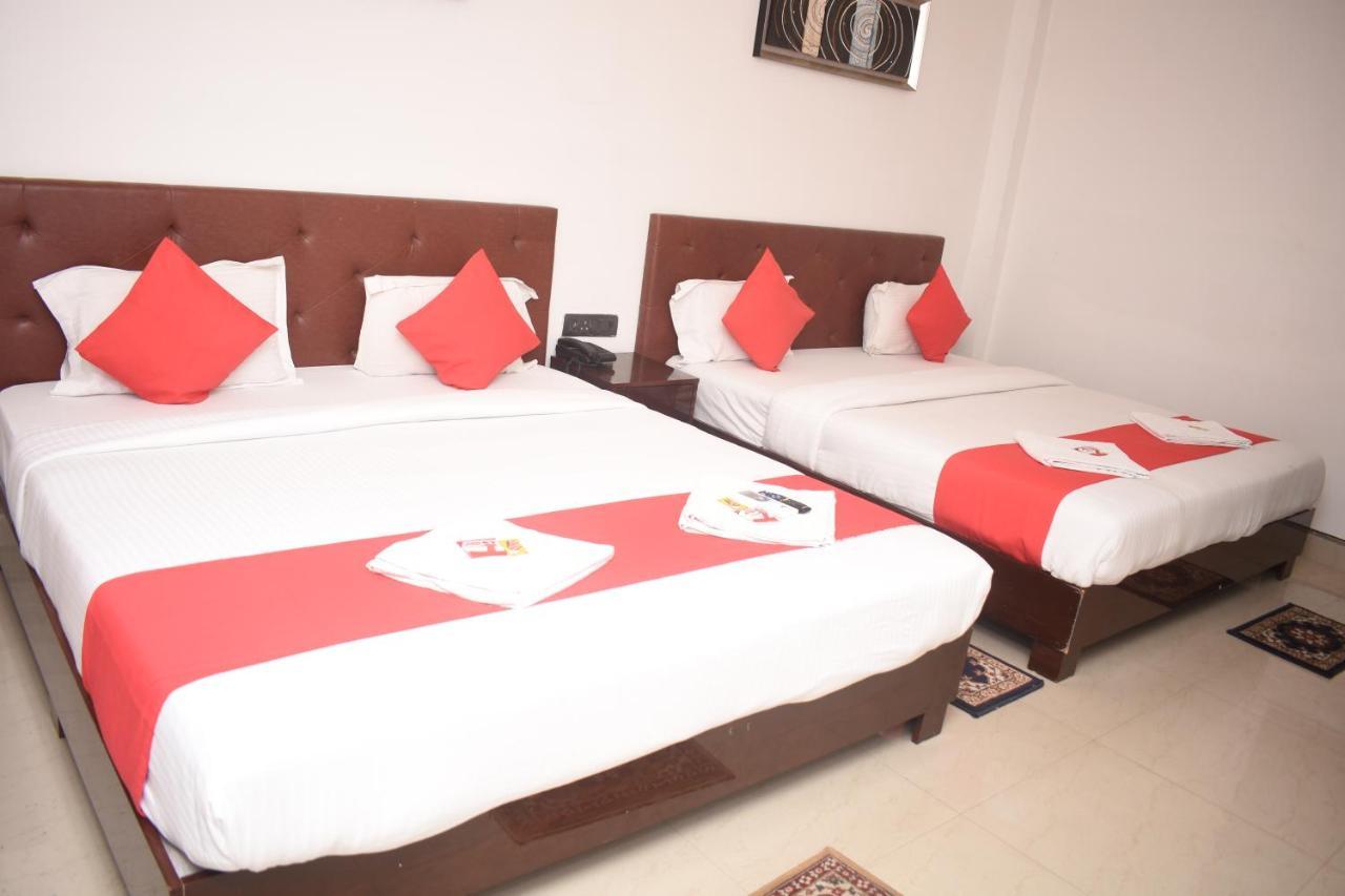 Hotel Jaypee Inn Hāora Екстериор снимка