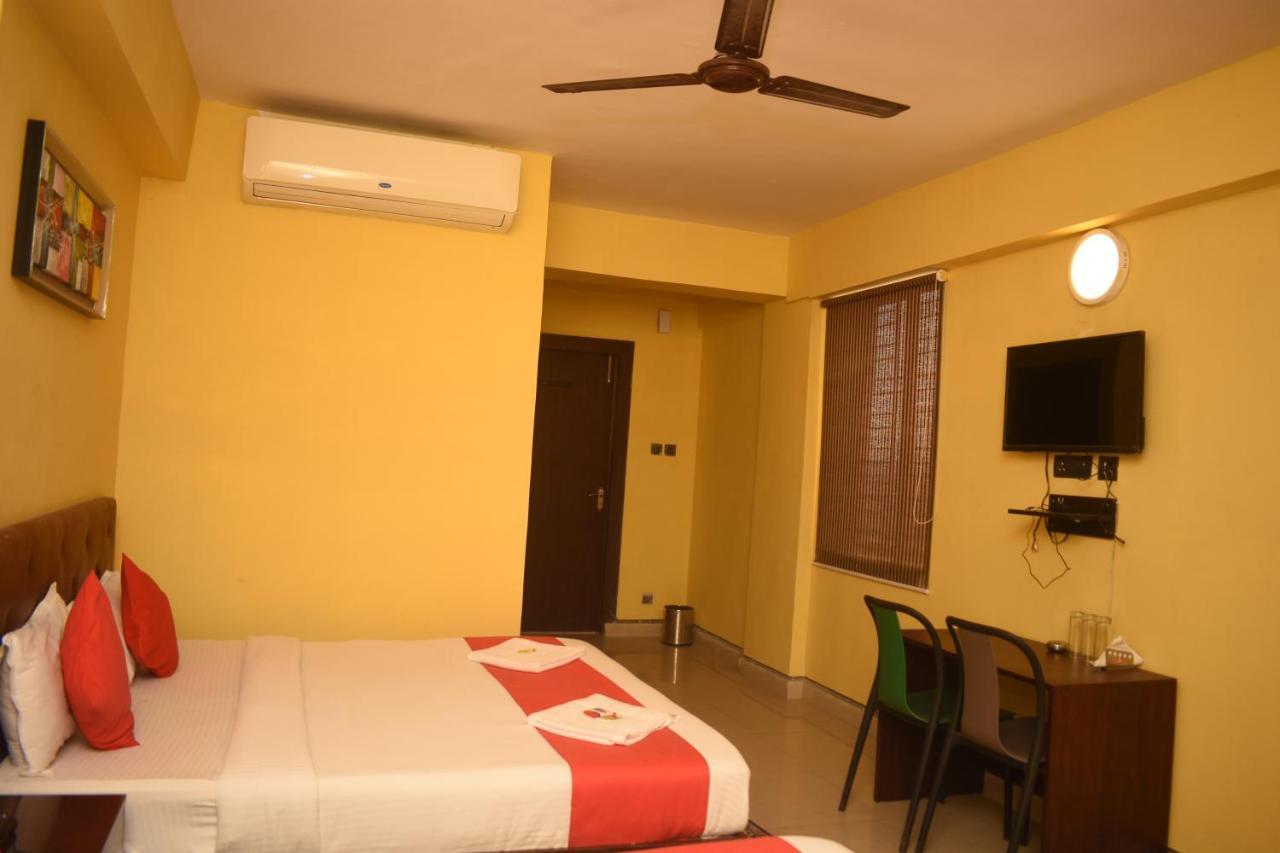 Hotel Jaypee Inn Hāora Екстериор снимка